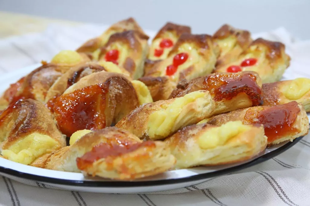 FACTURAS DE MANTECA L.V